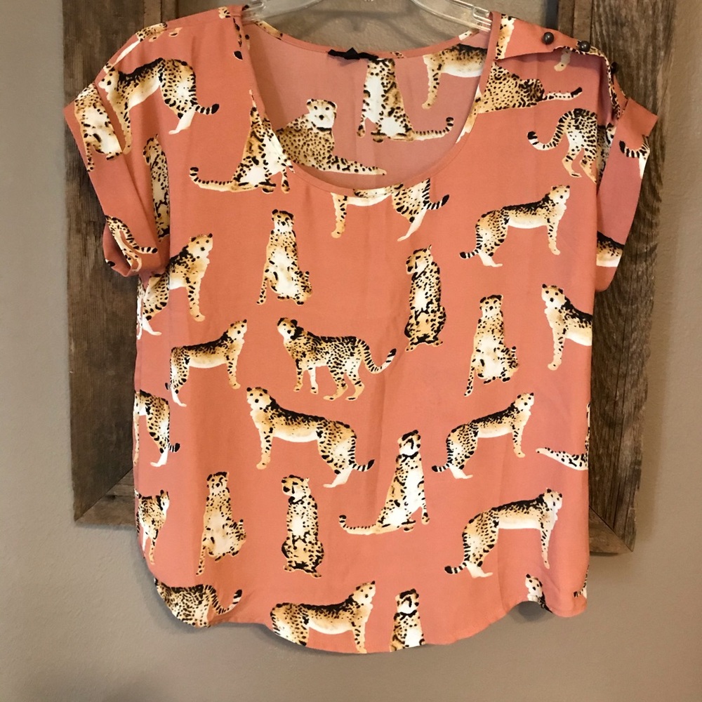 Women’s Cheetah Animal Print Blouse Size Large